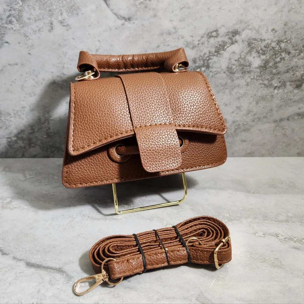 🆕️Choclate Chip Mini Handbag ✨️ - Picture 8 of 13